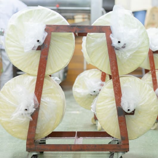 広島でオーダー麺をメインに製麺「三田製麺所」 三田製麺の製造工程4「第一熟成」イメージ